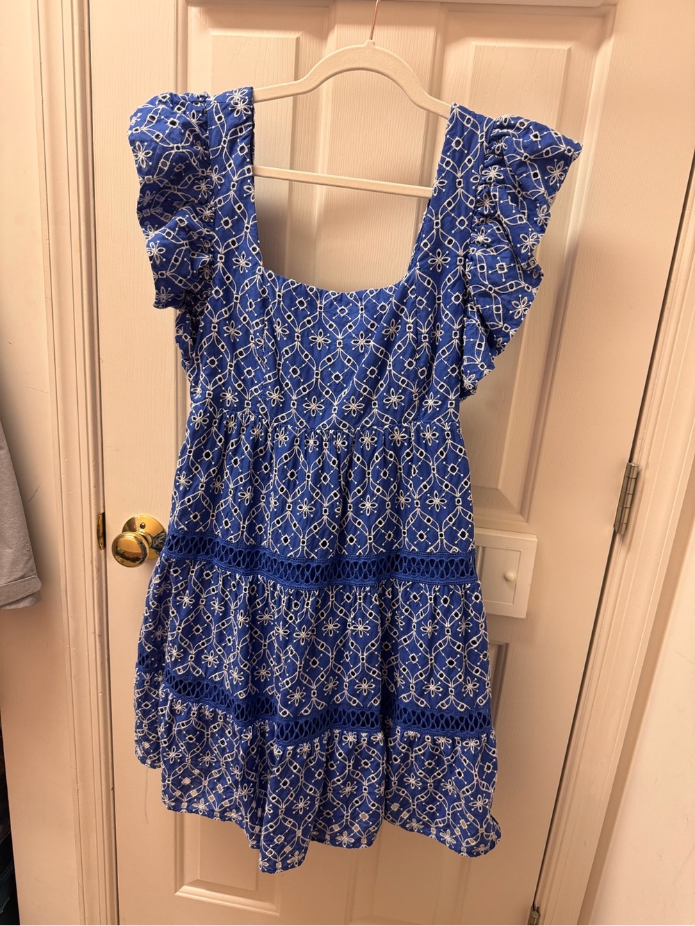 Lilly Pulitzer size 8 royal blue with white embroidery dress